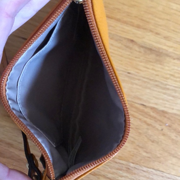 Coach wristlet - Picture 3 of 4